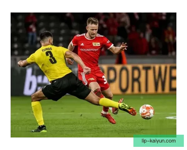 Vini高效发挥助力球队欧冠晋级，状态回暖引发关注