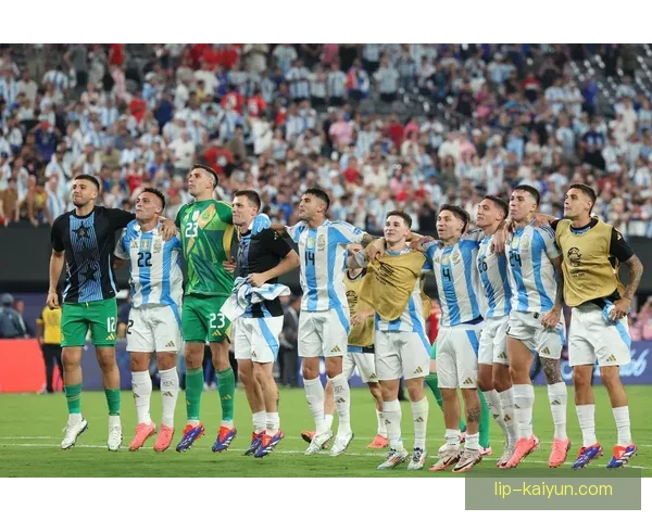 阿根廷队防守体系持续强化，状态回暖备受关注