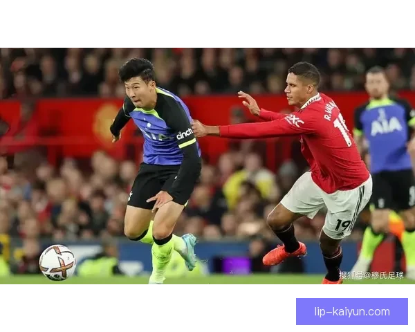 曼联青训体系持续培养新星，状态回暖引发关注