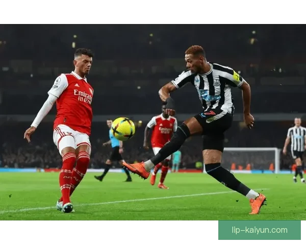 英超蒂勒曼斯表现稳健，赛季状态持续提升引发关注