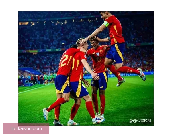 佩德里欧洲杯冠军时刻：西班牙中场核心助队夺冠表现稳健